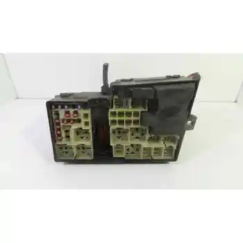 

1776417 box Reles/Fuses Ford Focus C-Max (CHAP)