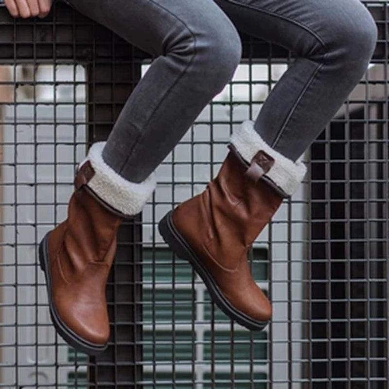 

2019 Women Winter Boots Fashion Casual Ladies Shoes Boots Plush Leather Buckle Boots Flat Heeled Snow Shoes For Femme