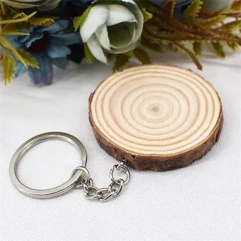 

50pcs Personalized Wooden Keychain DIY Decorative Crafts Home Decoration Wedding Favors Custom Party Gifts