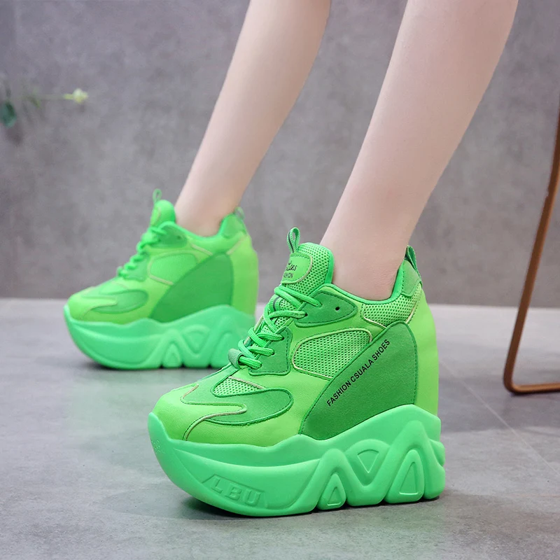 Кроссовки на очень высоком массивном каблуке; Женская Осенняя повседневная обувь с толстой подошвой, увеличивающая рост; Женская сетчатая обувь на платформе; g787 - Цвет: green