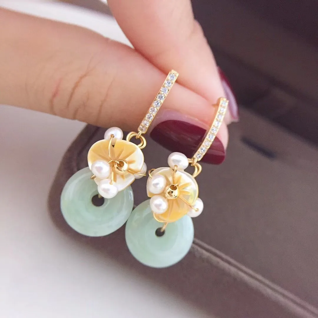 

Butterfly Home Hipster Fashion Shell Flower Emerald Peace Buckle Design Freshwater Pearl Earrings Ymes25h25a
