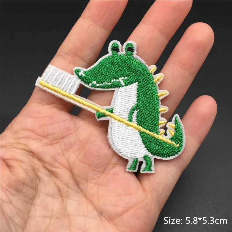 Ballon Hund Herz Abzeichen Kleidung Stickerei Patch Diy Dekorative Applique Eisen Auf Patches für Kleidung T-shirt Nähen Streifen – Detail 6