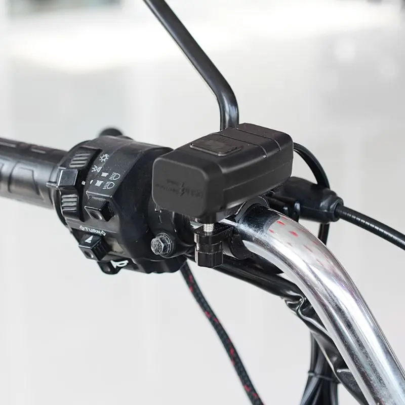 12 В SAE к usb-адаптеру с Вольтметр на выключенном переключателе мотоцикл БЫСТРОРАЗЪЕМНАЯ вилка с водонепроницаемым двойным QC3.0 USB быстрое зарядное устройство