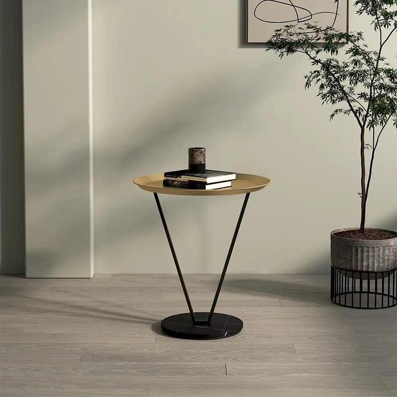 『Cheap!!!』- European Style Light Luxury Sofa Side Table Bedside Round
Corner Table Simple Balcony Small Round Table Golden Coffee Table Mini