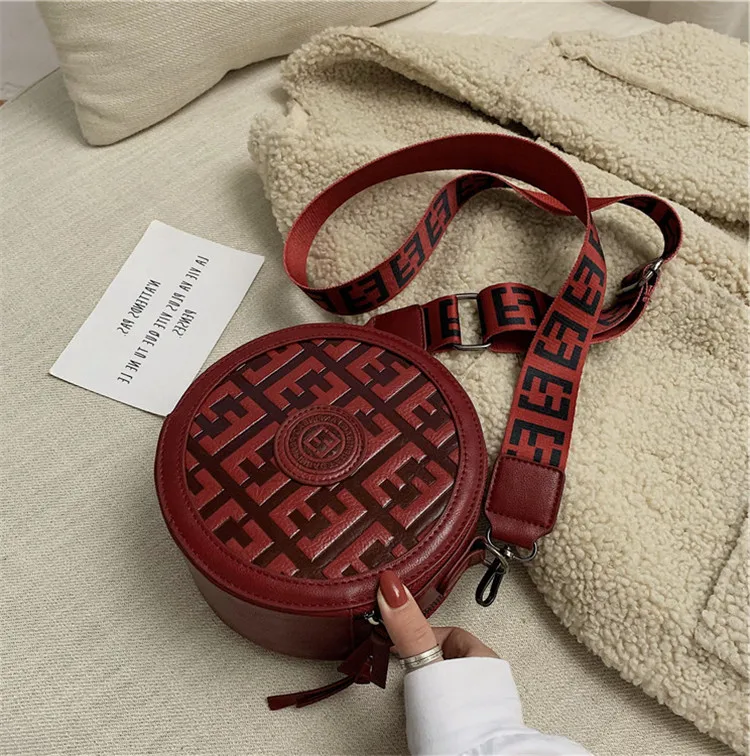 red Новые модные круглые сумки с буквенным принтом для женщин, роскошные женские сумки, дизайнерские женские сумки через плечо Torebka damsk - Цвет: red