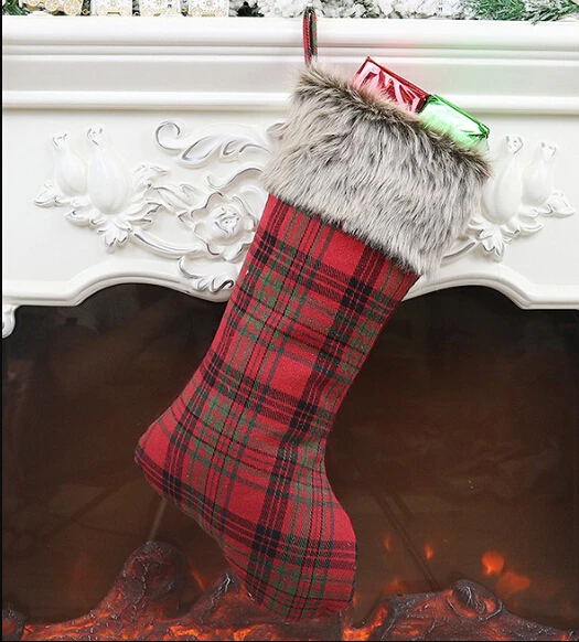 Christmas Gingham Plush Socks Christmas Decorations Christmas Pendant Party Sets Road Christmas Socks Gift Bags