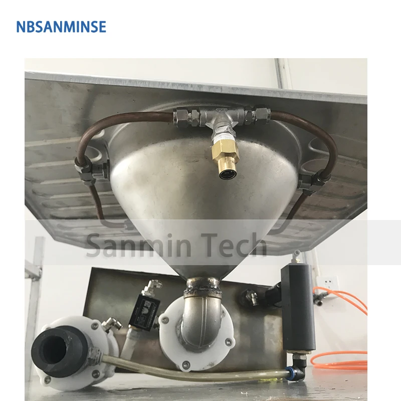 Toliet Save water pneumatic design lower than 0.5liter water for Train Bus Truck Public Toliet Air plane Closestool closet pan 3