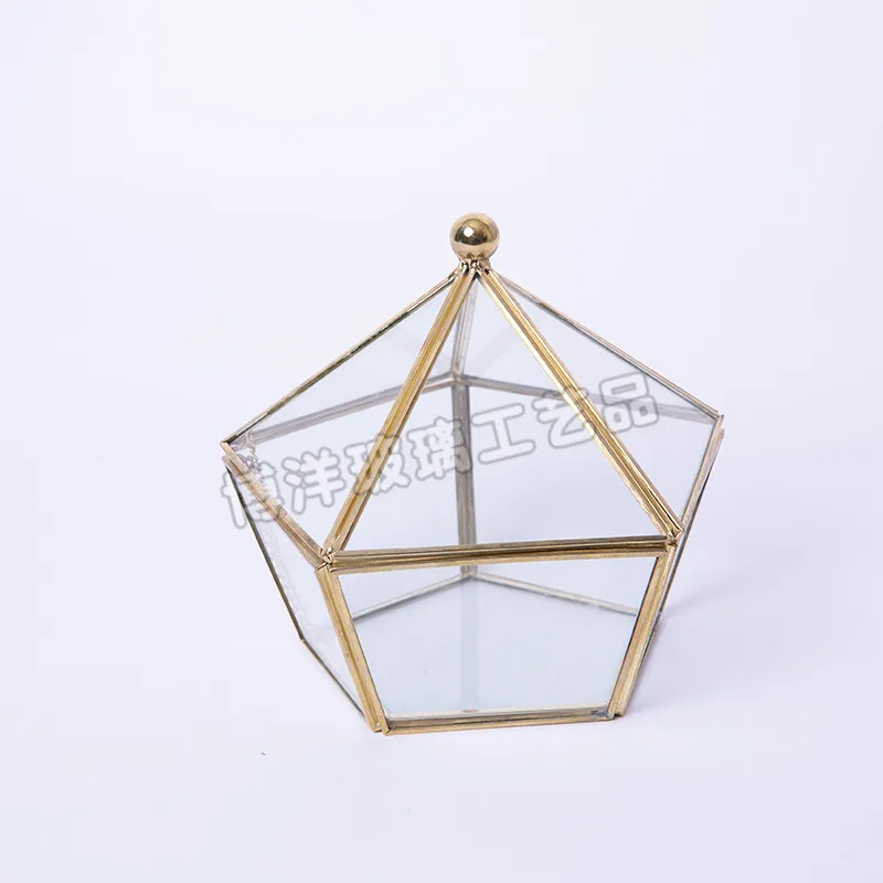 

Northern European-Style Creative Copper Geometry Five-pointed Open Cover Glass Greenhouse Succulent Micro Landscape Flowers Gift
