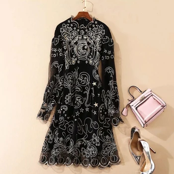 

VERDEJULIAY Vintage Black Dress Runway Fashion Long Sleeve Autumn Dress Luxury Mesh Flower Embroidery Ruffled Midi Party Dress