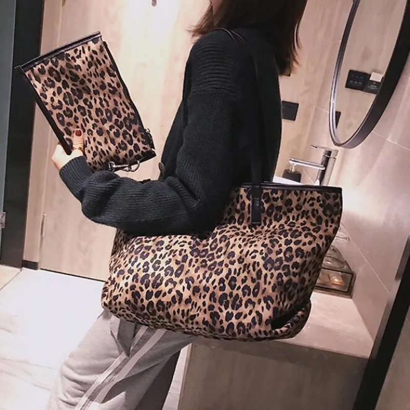 

Fashion Retro Shoulder Messenger Bag Female 2019 New Leopard Bag Super Large Capacity Single Shoulder Clutch Travel Bags Tote