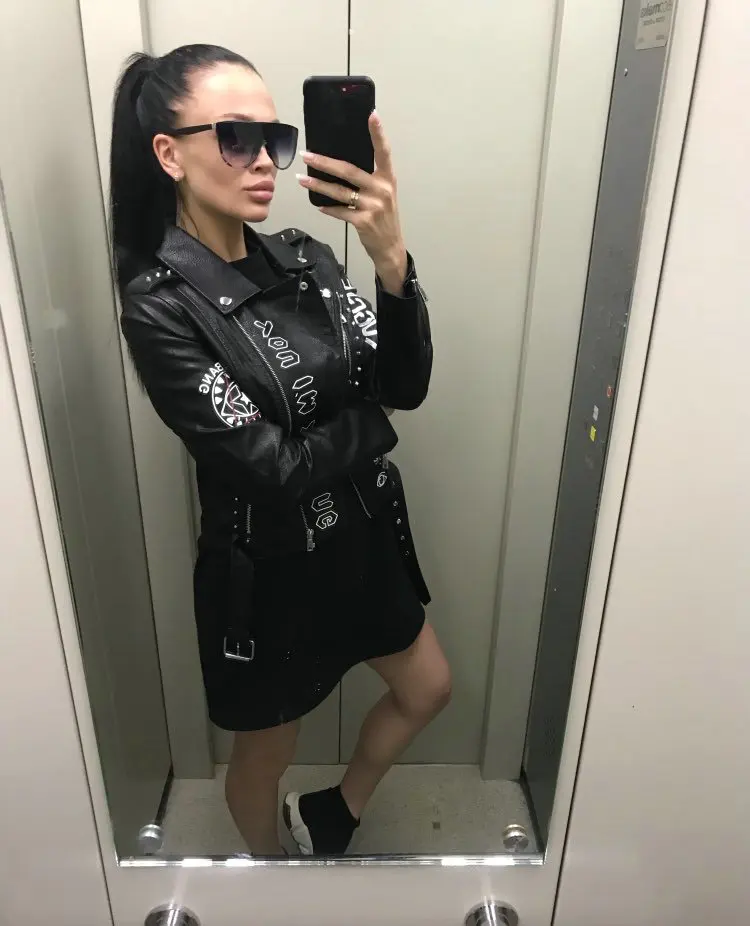 2020 New Women Autumn Winter Faux Soft Leather Jackets Coats Lady Black PU Rivet Zipper Epaulet 3D print Motorcycle Streetwear