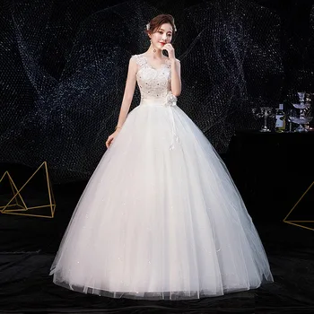 

2019 Wedding Celebrity Backless V Neck Dress Sexy Women Sleeveless Ball Gown Floral Lace Bandage Beach Style Dresses Wholesale