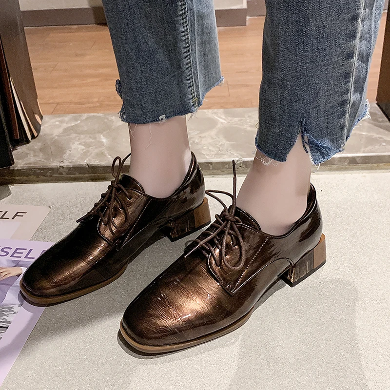 

Net red super fire women shoes 2019 autumn new thick-soled fashion casual wild muffin thick sole shoes women