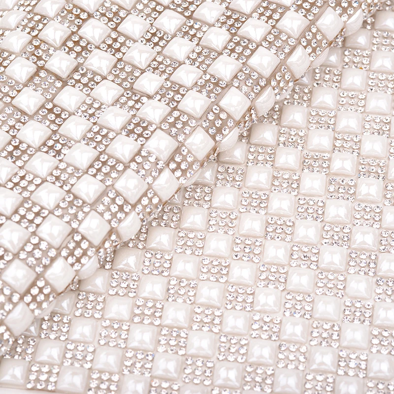 JUNAO 24*40 см исправление белый жемчуг, горный хрусталь, сетка отделка стекло кристалл лист ткани жемчуг аппликация со стразами лента для Одежда ручной работы
