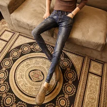 Корейская версия трендовых личностных дыр джинсы мужские осенние новые молодежные тонкие ноги брюки Обрезанные тухлые брюки