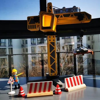 

Boy's Wooden Crane Set Toy include Crane Operator and Working winch Kid's Construction Pretend Play Toy