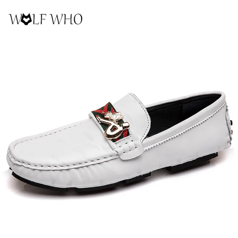 

Shoes Men Loafers Leather Sneakers Men Casual Flats Shoes Comfortable Driving Shoes Soft Slip On Boat Shoes 39-48# Zapatos Hombr