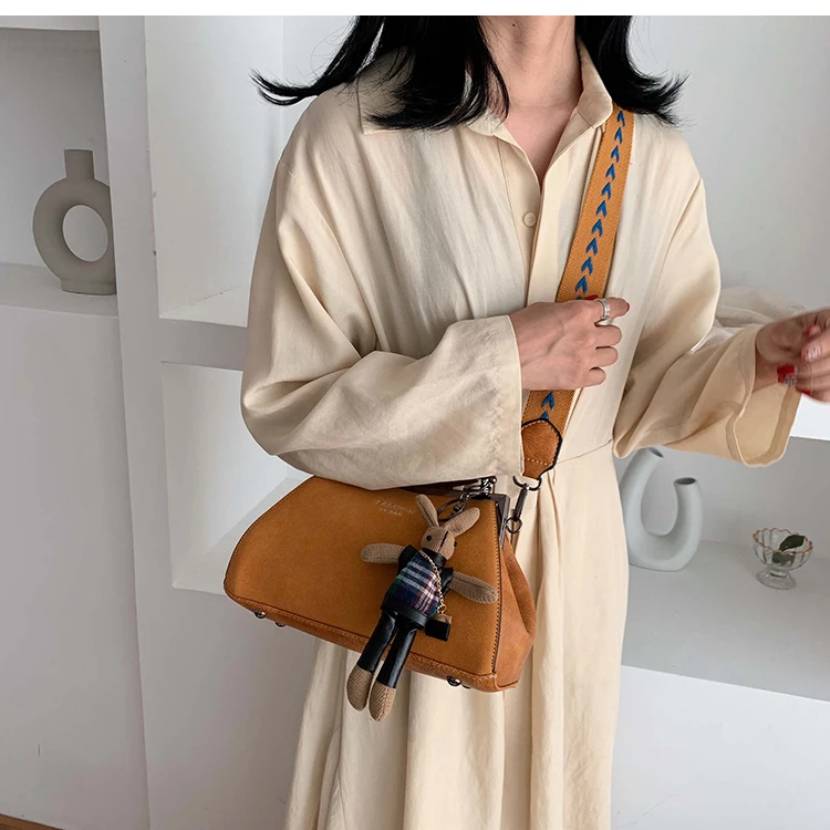 Retro Matte Autumn and Winter Women's Bag New Wave Fashion Wild Messenger Bag Wide Shoulder Strap Bag gg