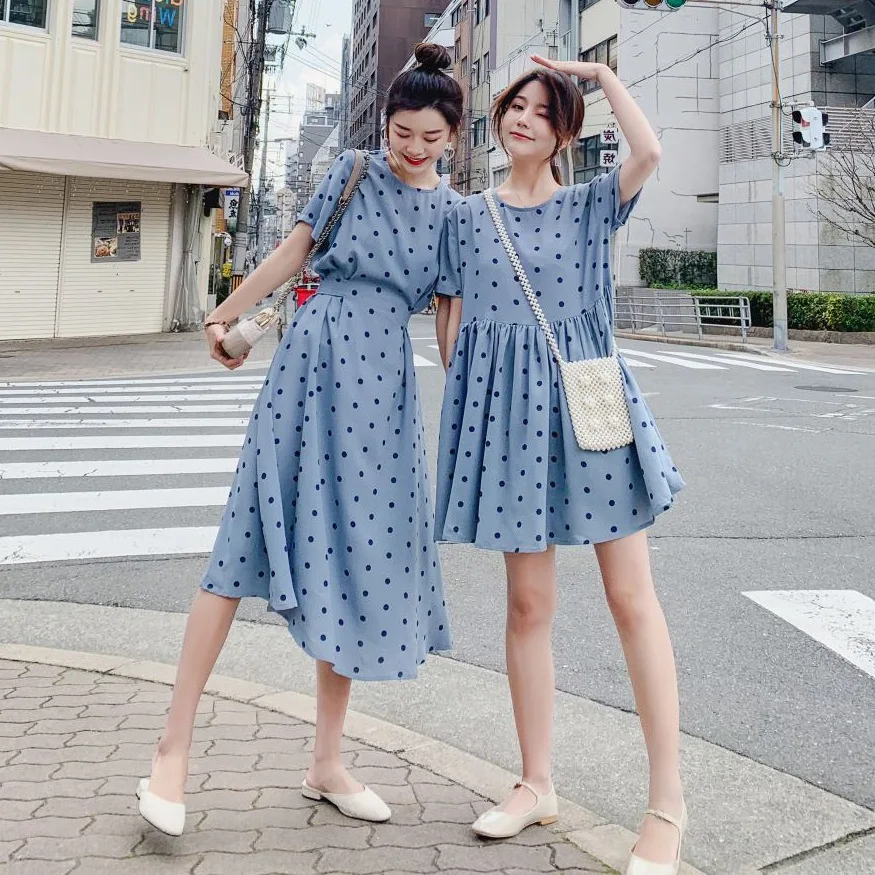 

Photo Shoot CHIC French GIRL'S Blue Polka Dots Mid-length Crew Neck Waist Hugging Lace-up by Age Best Friend Big Hemline Dress