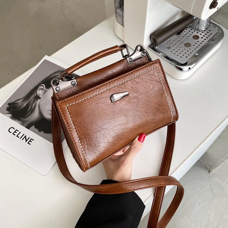 

2020 winter fashion ladies solid color shoulder bag high quality soft leather trendy messenger bag ladies retro small handbag