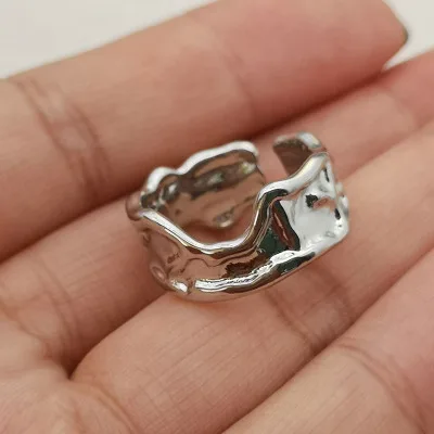 11236180181_351586452.400x400