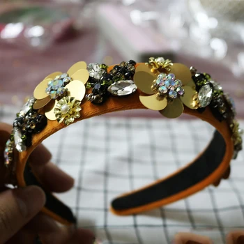 

Charm Sequined Flower Hairband Lovely Bee Baroque Hair Accessories Pendant Headwear Jewelry Party Crown Personality Girl Gift