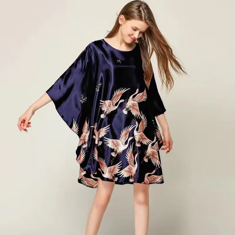 Размера плюс материал верха с ворсом черные женские летние Lounge Robe новые