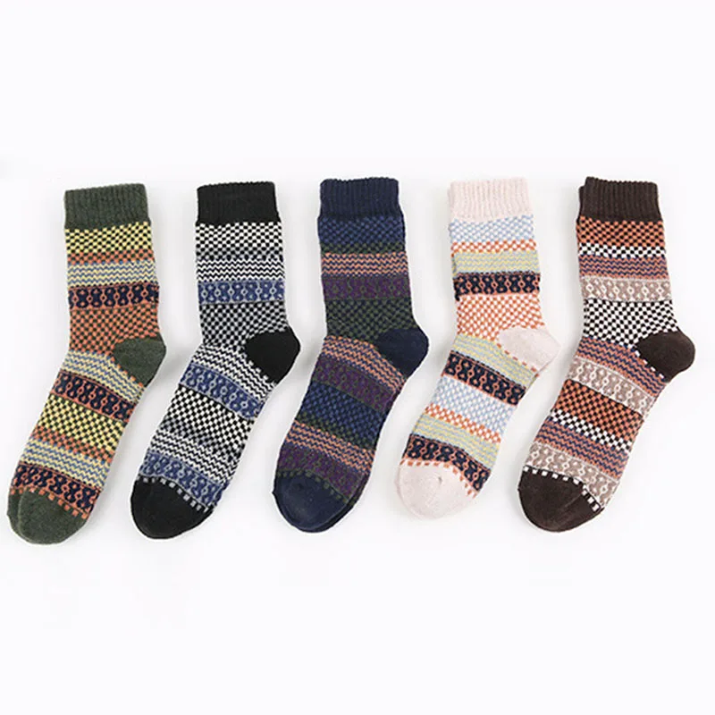 

High Quality Mens Socks Ethnic Thick Long Tube Funny Happy Men Socks Novelty Skateboard Crew Casual Crazy Socks Casual Winter