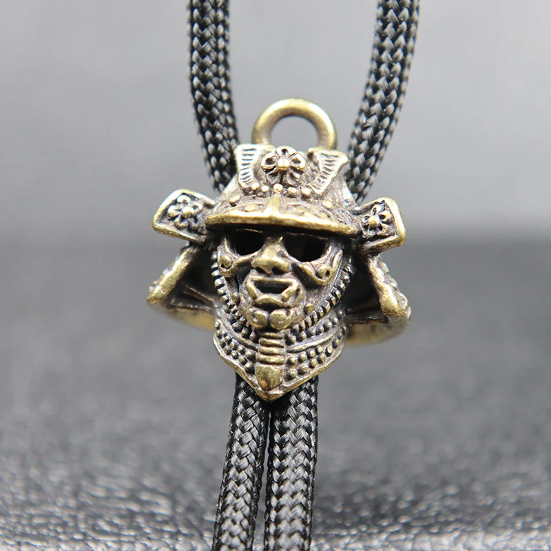 Retro Brass Armor Japanese Samurai Helmet Warrior Paracord Bead