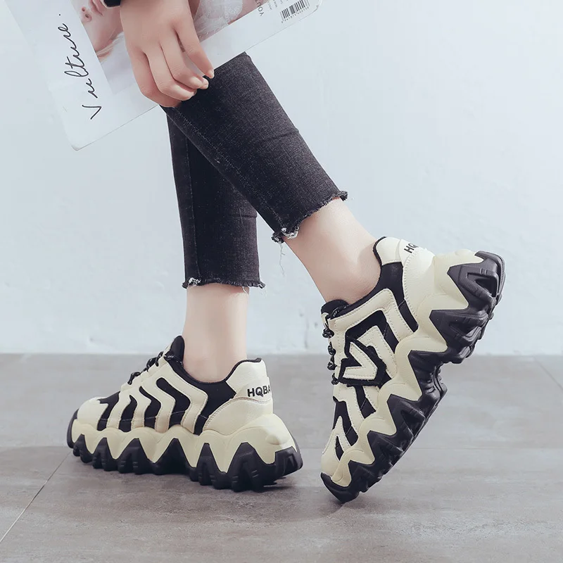 Lace-up Sneakers Women Casual Flats Round Toe PU Platform Flat Shoes Women Shoes Woman Autumn Rubber Ladies Shoes V11-55