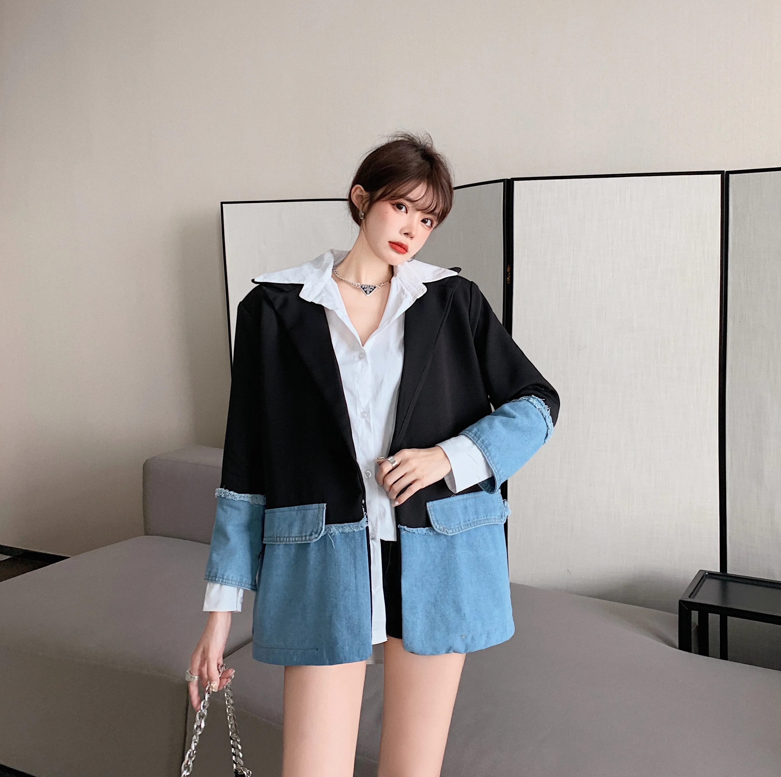 Real price ~ denim suit jacket female new style splicing design niche loose Korean version of long-sleeve | Женская одежда
