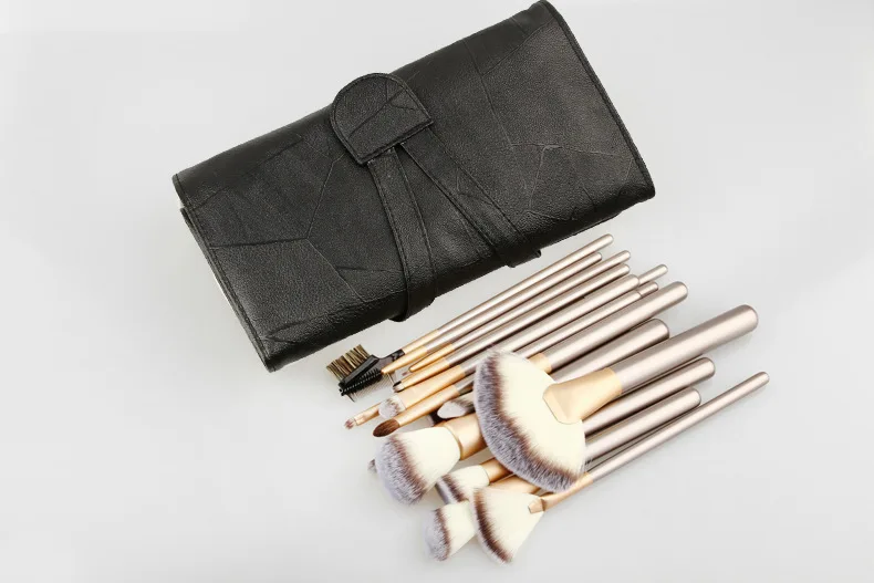 Fashion Makeup Brush Set Loose Powder Blush Foundation Brush Eye Patch Ink Mixed Ink Pen Multifunctional Makeup Tool - Handle Color: B-18