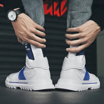 

Fashion Men Casual Shoes 2020 brand sneakers men Lightweight Lace-up Walking Sneakers trainer Male FootwearH9926