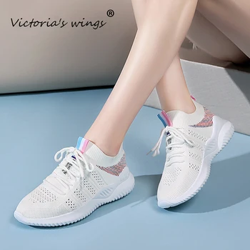 

Victoria's wings Women's Sneakers