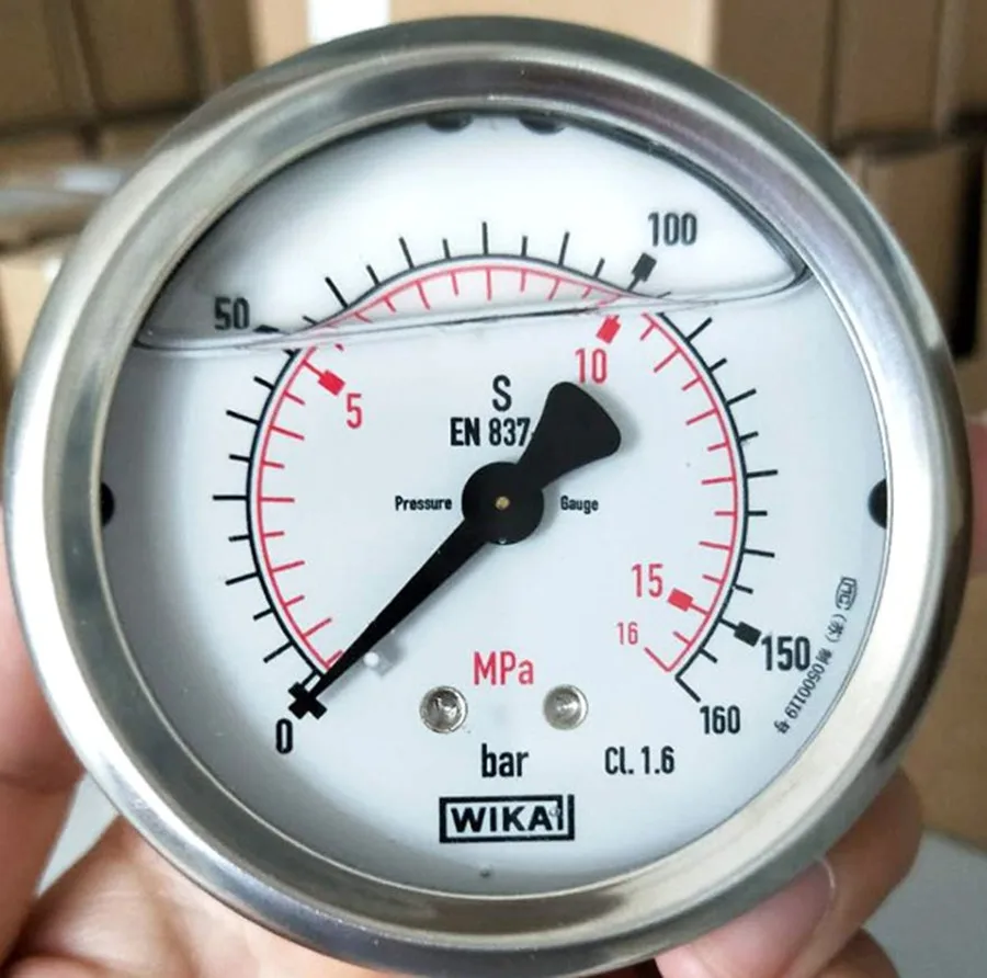 Манометр smt 10 бар. Манометр g1 16. Жидкий манометр. Тепловые манометры 10 bar. Манометр мп4-у у2 0-1 кгс/см2.