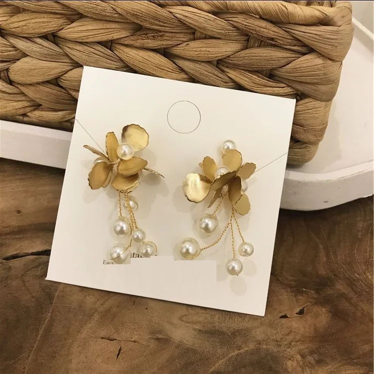 

AOMU Korean Irregular Multilayer Gold Flower Pearl Tassel S925 Sterling Silver Pin Drop Earrings for Women Gifts Wedding Party