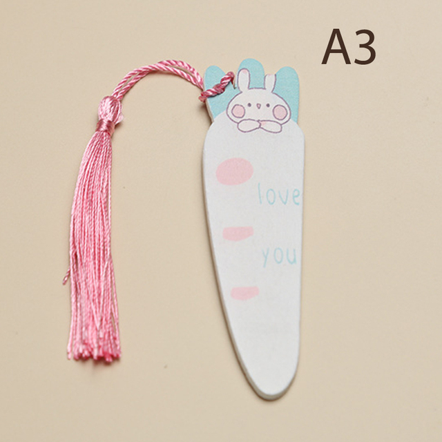 Chinese Style Retro Bookmarks Wood Exquisitely Carved Bookmarks Stationery Supplies