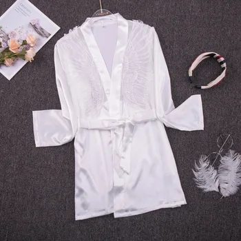

Women Night Robe Sexy Embroidered Mesh Yarn Feather Lace Summer Soft Silk Robes for Women Lace-up Short Bathrobe Robe De Chambre