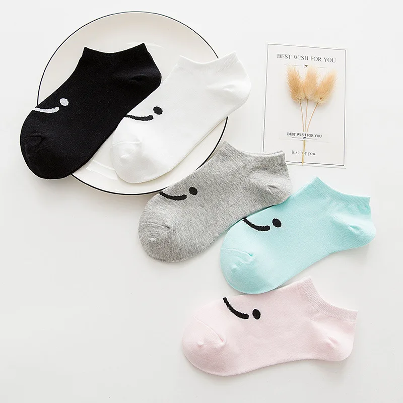 LIONZONE 1Pair New Spring Summer Women Cotton Invisible Socks Slippers Casual Cartoon Smile Boat Socks Thin Breathable