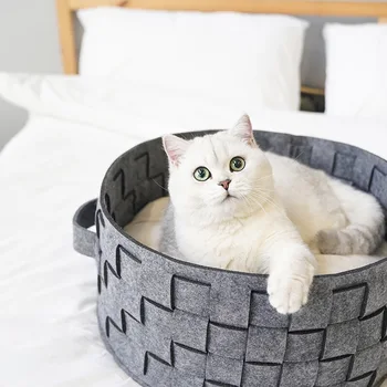 

Nordic Style Simple Small Doghouse Pet Supplies Ins Net Red Cathouse Summer Four Seasons French Bulldog Felt Woven Doghouse