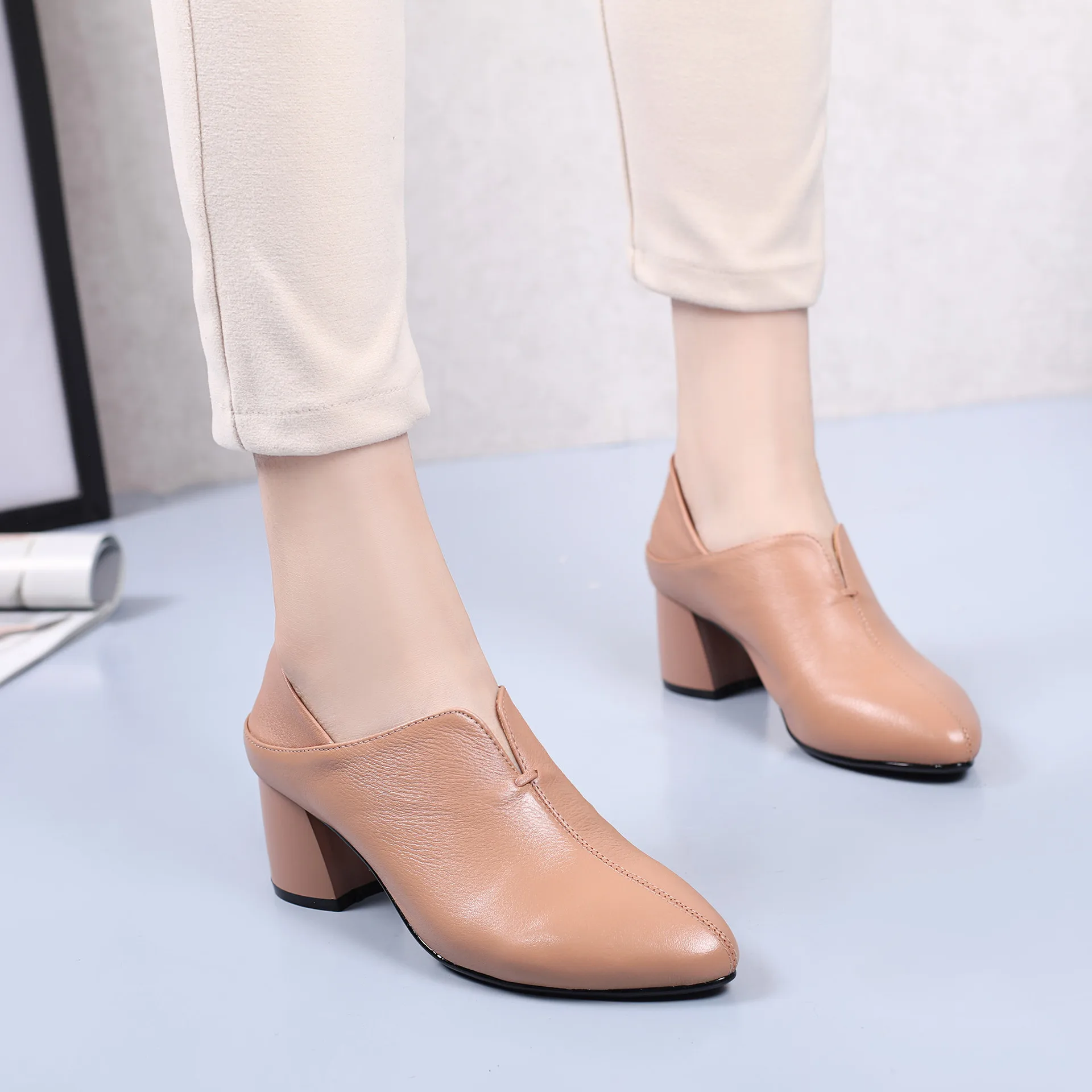 Genuine Leather Thick Heels Deep Mouth Single Shoes Women New Spring And Autumn new Lady's Shoes Cowhide High Heels