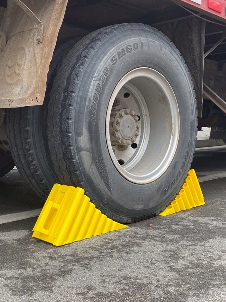 Car Portable Wheel Chock Heavy Duty Plastic Stoppers for Trailer Truck RV accessories |