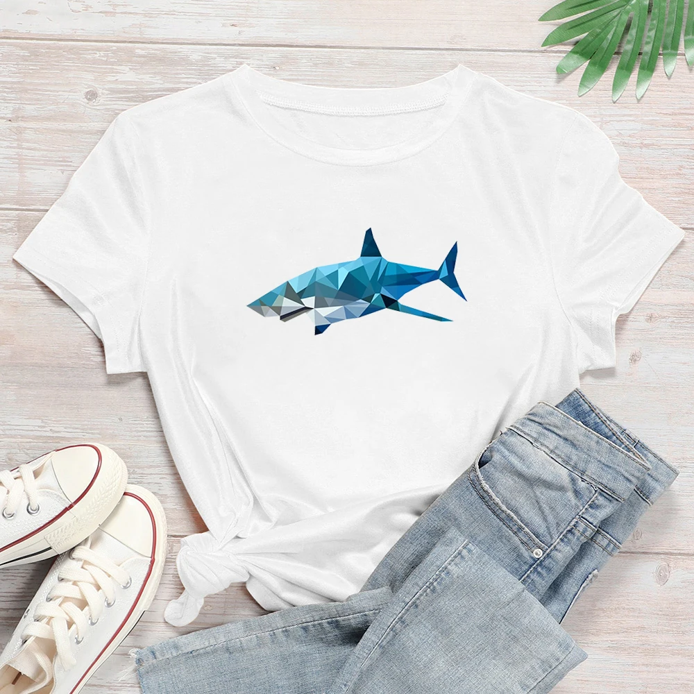 

2020 Summer Comfortable New T Shirt Women Simplicity Hot Selling T-shirt Colored Crystal-like Sky Blue Shark Graphic T Shirt