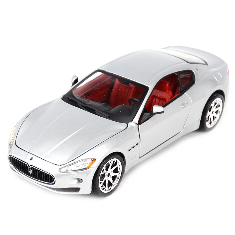 Серебристый Bburago 1:24 2008 Maserati GranTurismo спортивный автомобиль статическое моделирование литья под давлением сплав модель автомобиля - Цвет: Серебристый