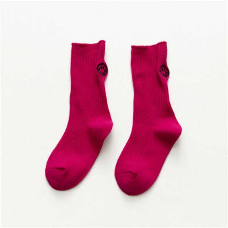 Детские мягкие хлопковые носки для мальчиков и девочек Детские Длинные Носки ярких цветов с улыбающимся лицом новогодние подарочные носки теплые носки - Цвет: Rose Red
