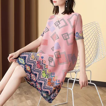 

Foreign Style Large Pleated Dress Spring And Summer 2020 New Loose Large Print Dress