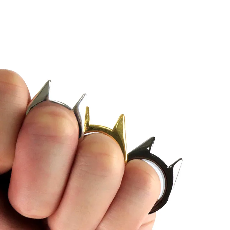 

1Pcs Women Men Safety Survival Ring Tool EDC Self Defence Stainless Steel Ring Finger Defense Ring Tool Silver Gold Black Color