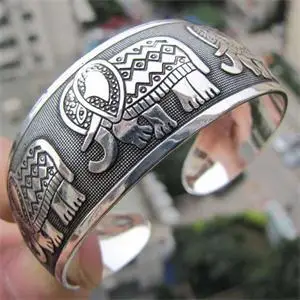 Silver Plated Bracelets Vintage Elephant Tibetan Tibet Charming Elegant Round Metal Cuff Bangles Women Jewelry New