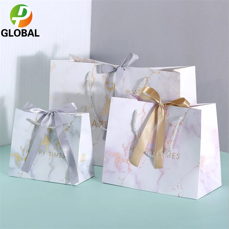 D & P 100pcs Marmer Papier Geschenk Zakken Kledingstuk Vakantie Draagbare Boodschappentas Business Verpakking Wedding Party Decoratie Aanpasbare D & P 100pcs Marmer Papier Geschenk Zakken Kledingstuk Vakantie Draagbare Boodschappentas Business Verpakking Wedding Party Decoratie Aanpasbare