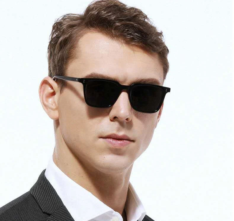 11125289601_1901796175